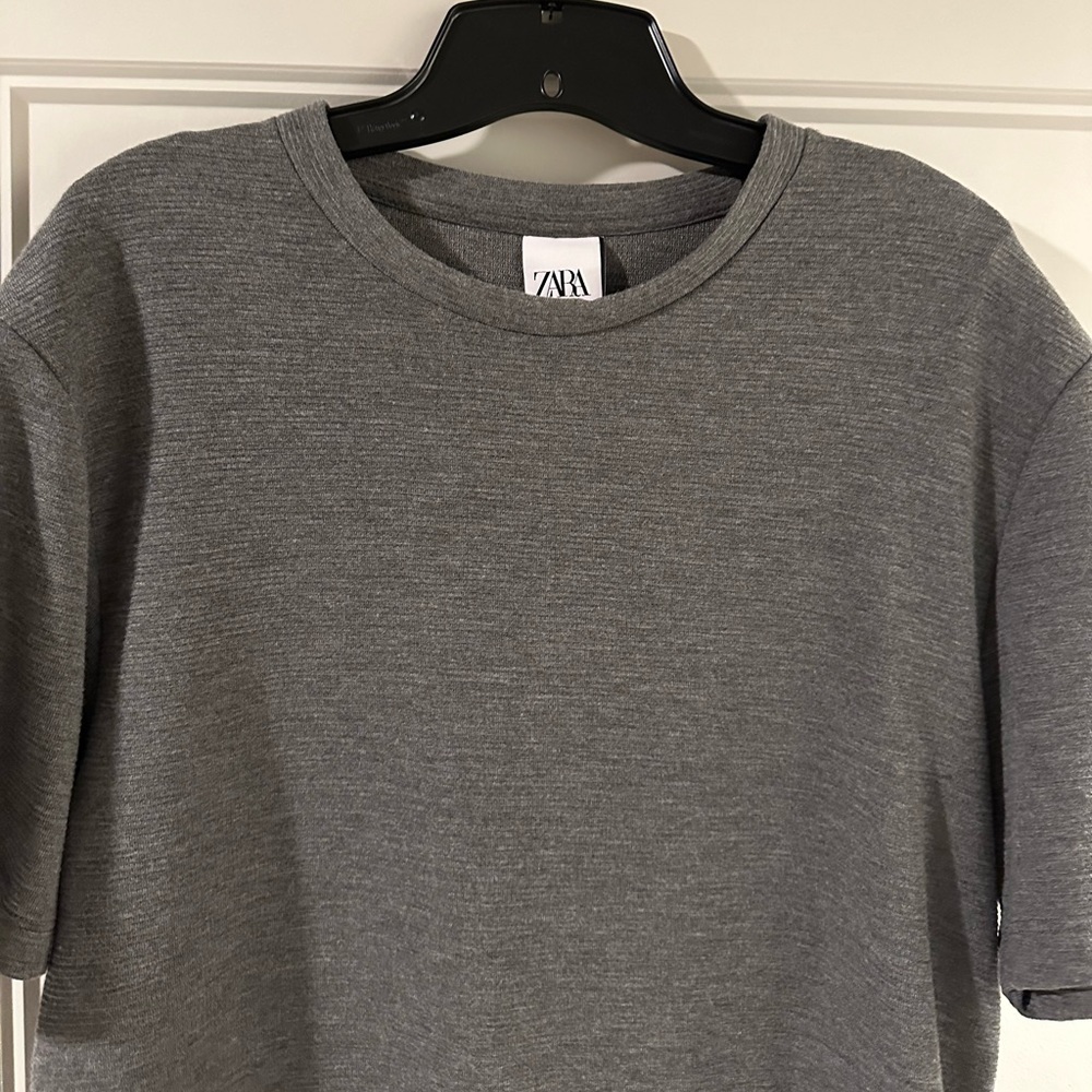 Men’s Zara Tee